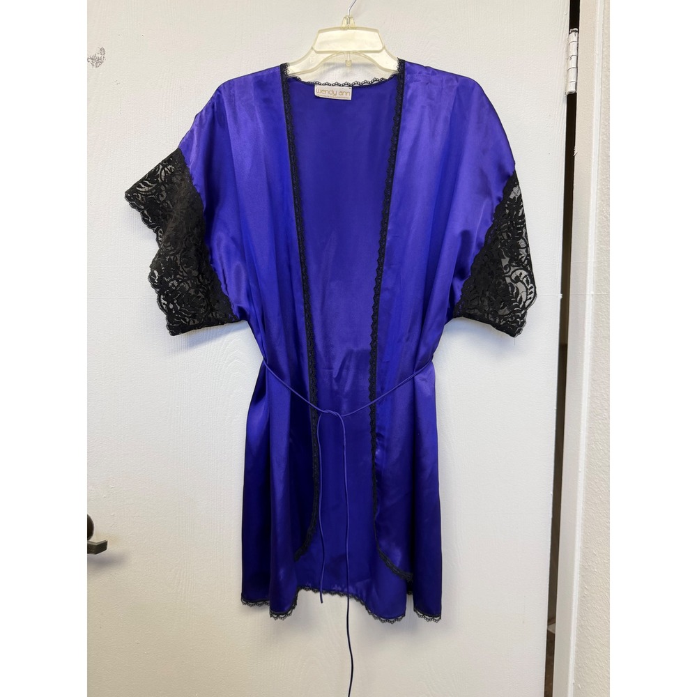 Vintage Wendy Ann Purple Satin Lace Trim Robe 80s Short Sleeve Belted L/XL
